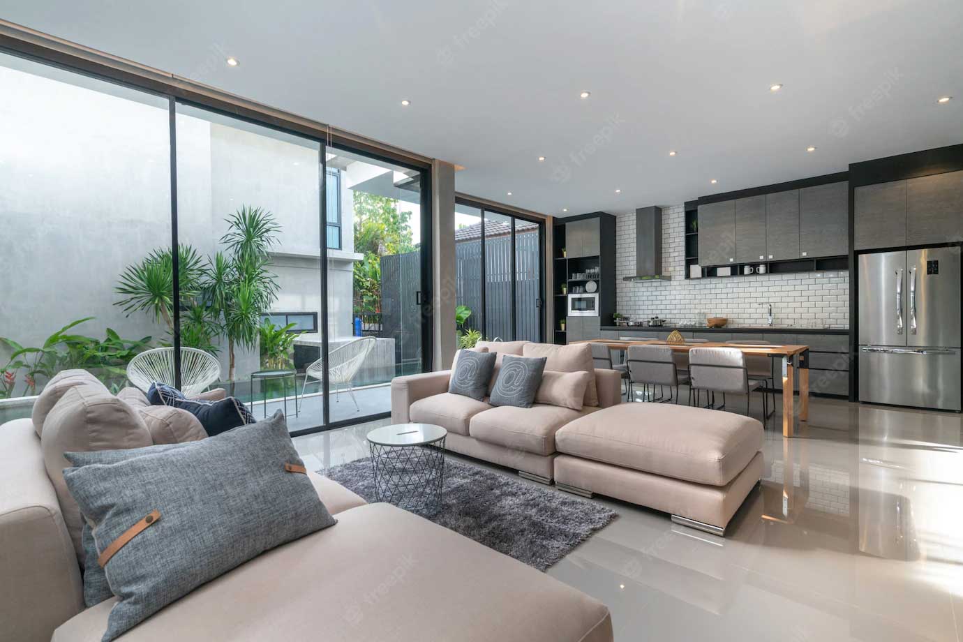 Prestige Oakville - premium community living with green spaces